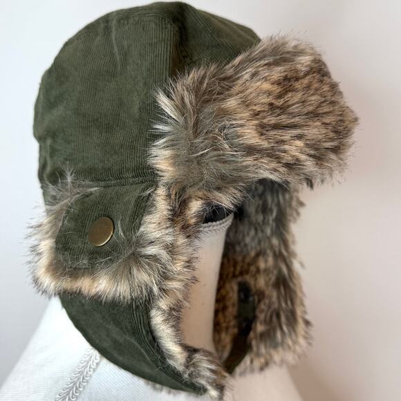 Janie And Jack Baby Faux Fur Corduroy Trapper Hat In Green Size 6-12 Months - Picture 1 of 11